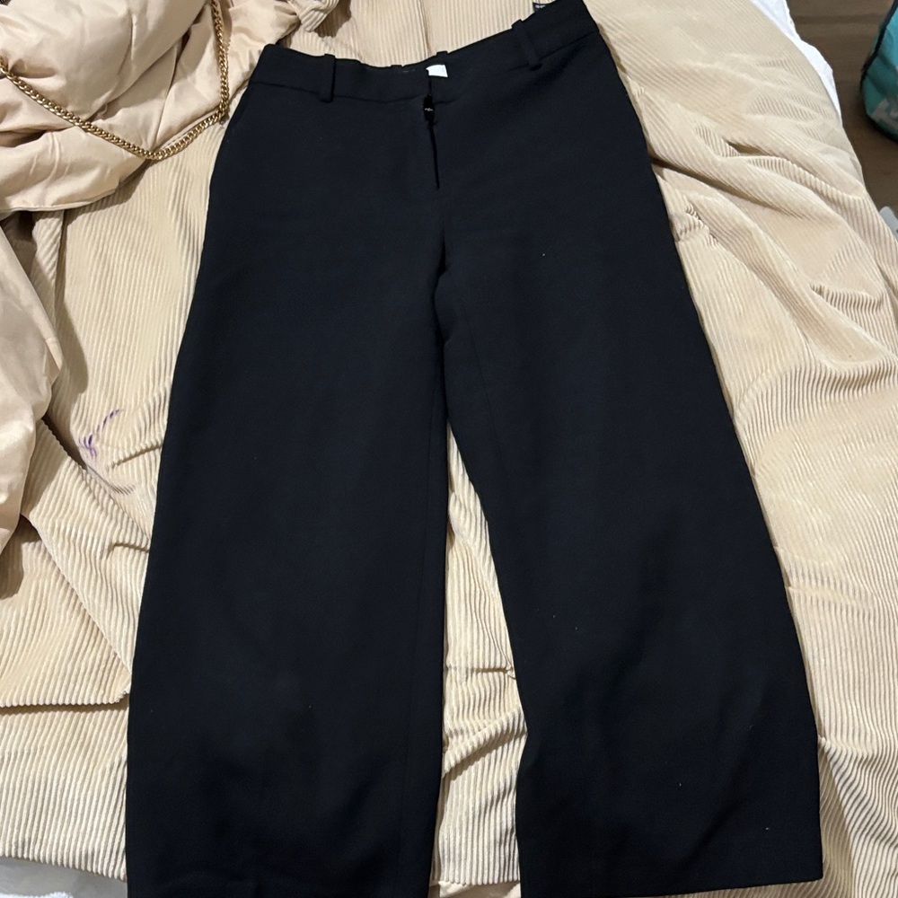 Elegant ARTIZIA BAbaton size 0   Black Women's Pants